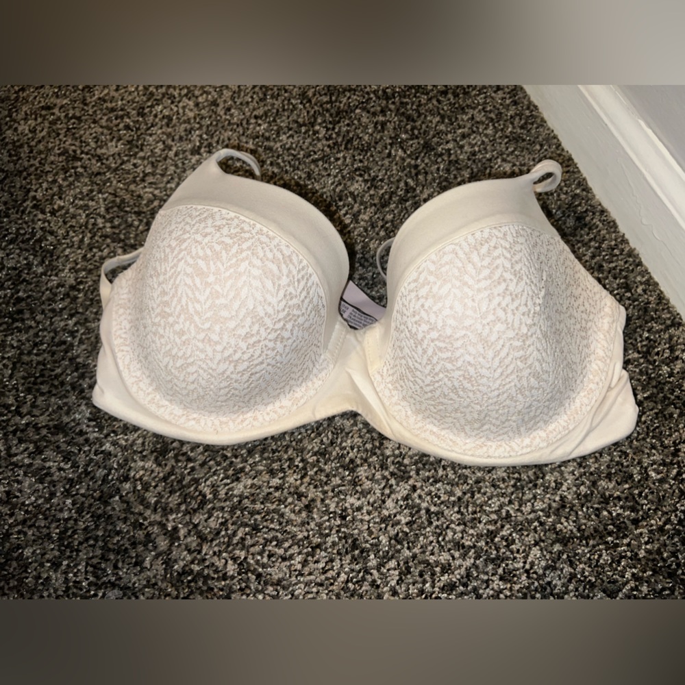 Victoria’s Secret Bra Lined Demi